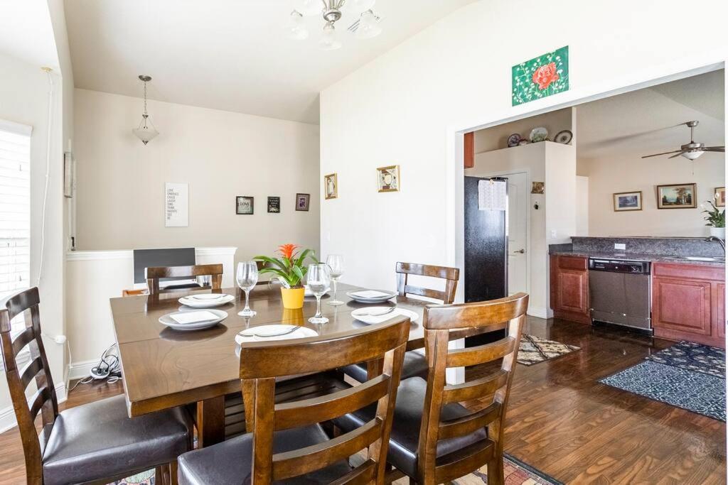 Hidden Gem Hideaway Homely West Melbourne Eksteriør bilde